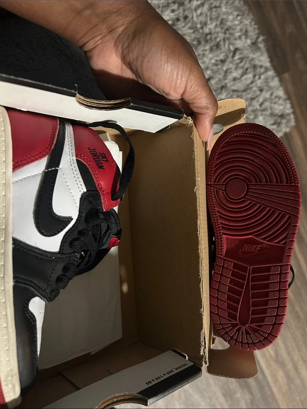 Jordan Kids High-Top Sneakers in Red, Black & White 1s